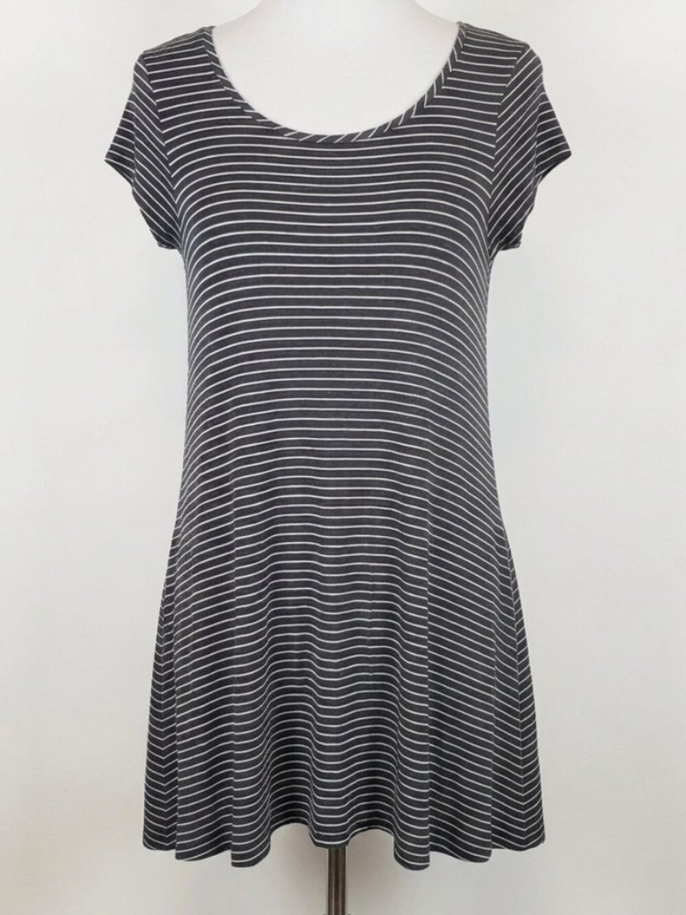 TMG New York Striped Dress Women Size Large Gray White